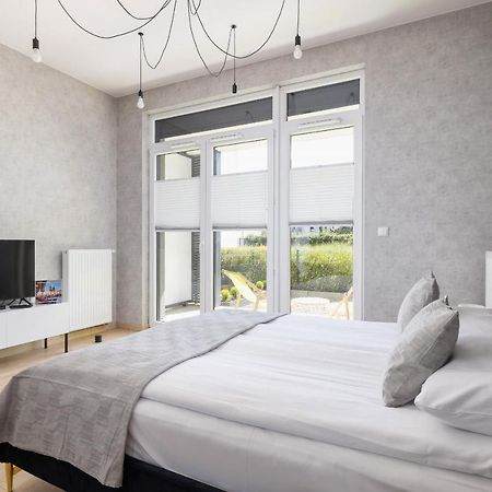 Krakow Studio With Parking & Terrace Near Zalew Bagry By Renters Prestige Kültér fotó