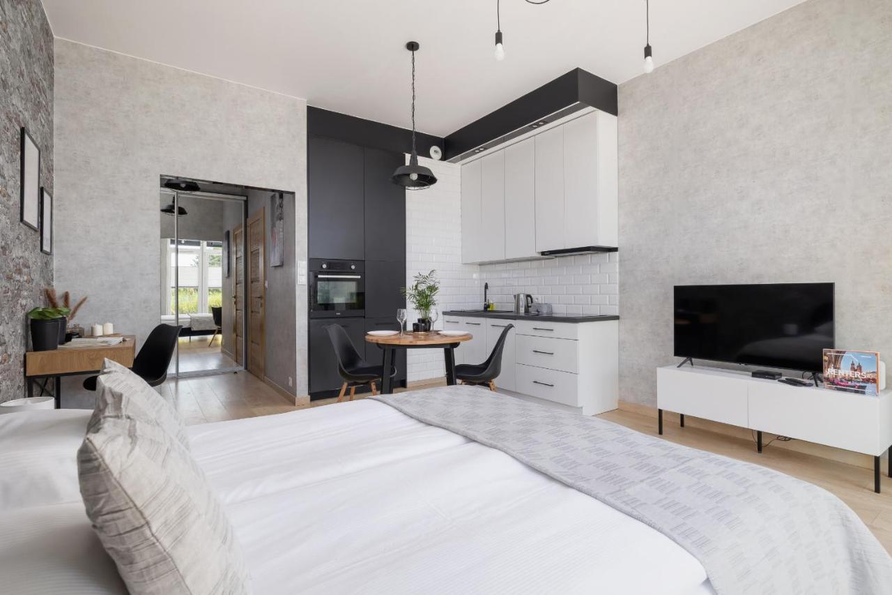 Krakow Studio With Parking & Terrace Near Zalew Bagry By Renters Prestige Kültér fotó