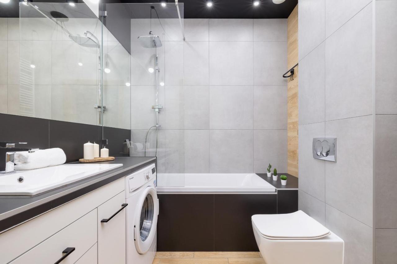 Krakow Studio With Parking & Terrace Near Zalew Bagry By Renters Prestige Kültér fotó